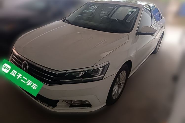 Used Volkswagen Passat 2016 330TSI DSG Luxury Edition Guazi used car, China used car export, Used car for sale, Used Volkswagen cars, Cheapest cars for sale
