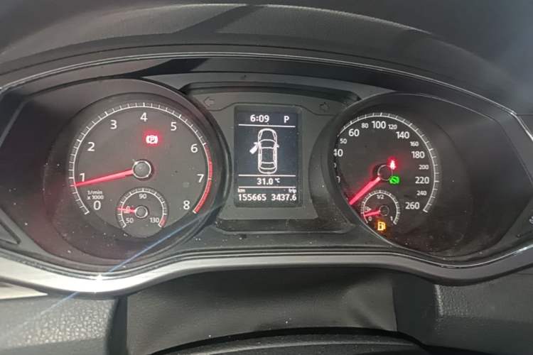 Used Volkswagen Passat 2016 330TSI DSG Luxury Edition Instrument Cluster