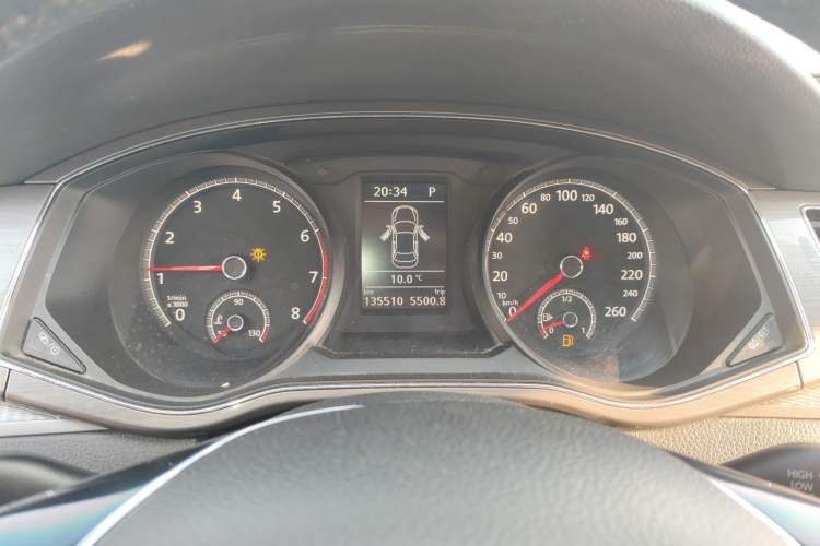 Used Volkswagen Passat 2016 330TSI DSG Luxury Edition Instrument Cluster