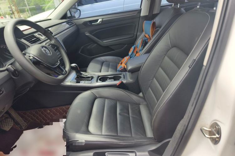 Used Volkswagen Passat 2016 1.8T Government Procurement Version (CEA Engine + 6AT) Left Front Seat