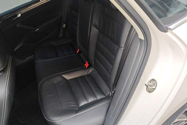Used Volkswagen Passat 2016 330TSI DSG Prestige Edition Left Rear Seat