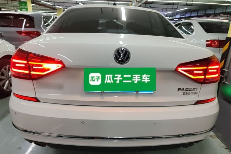 Used Volkswagen Passat 2016 330TSI DSG Luxury Edition Rear