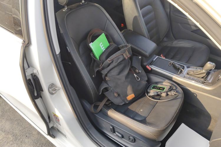 Used Volkswagen Passat 2016 330TSI DSG Luxury Edition Right Front Seat