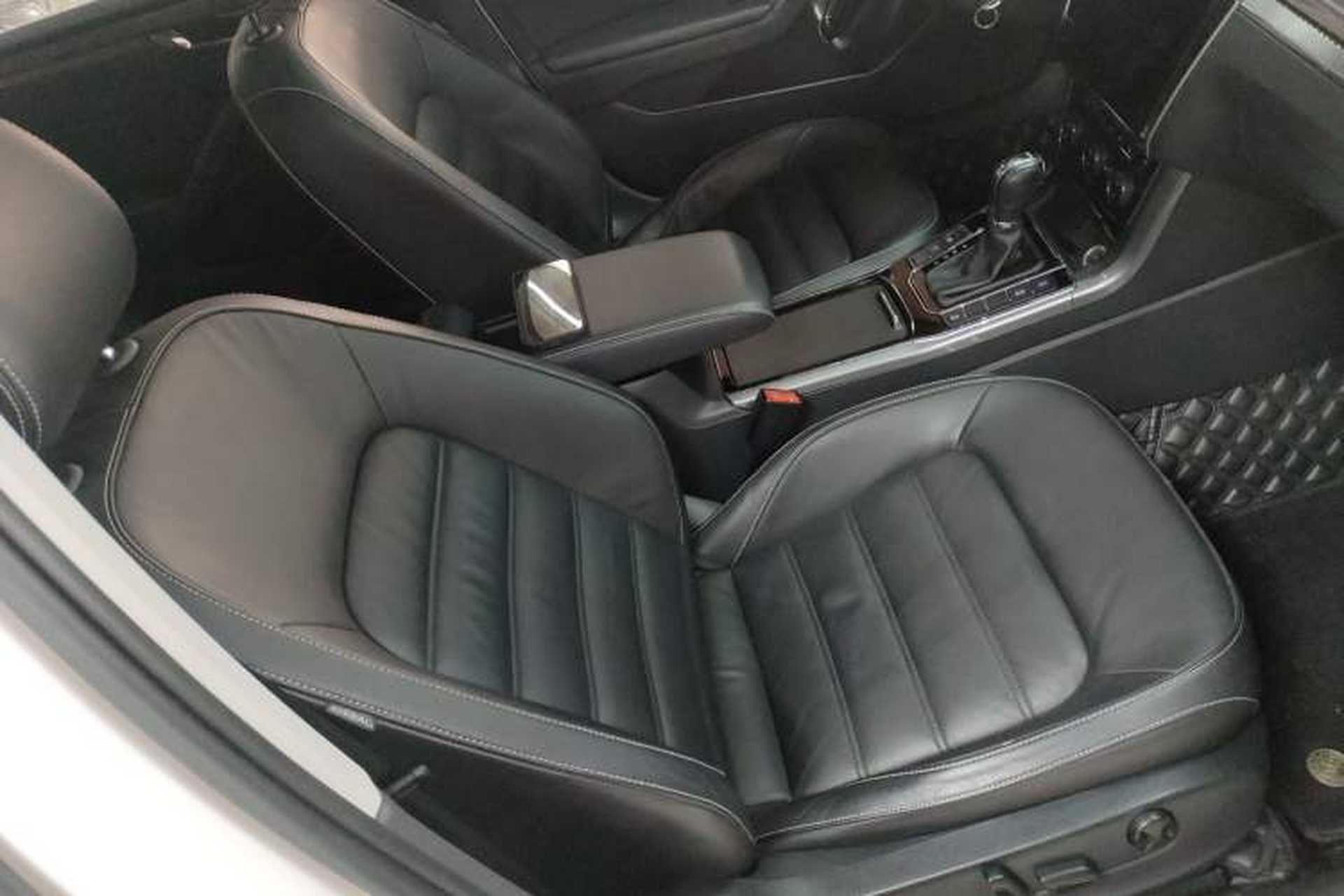 Used Volkswagen Passat 2016 330TSI DSG Luxury Edition Right Front Seat