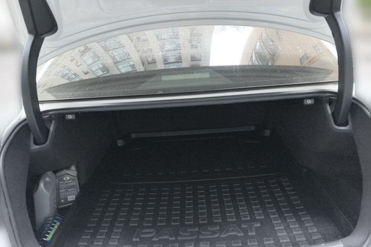 Used Volkswagen Passat 2016 330TSI DSG Prestige Edition Trunk