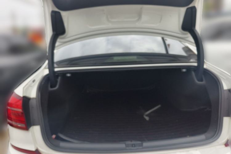 Used Volkswagen Passat 2016 1.8T Government Procurement Version (CEA Engine + 6AT) Trunk