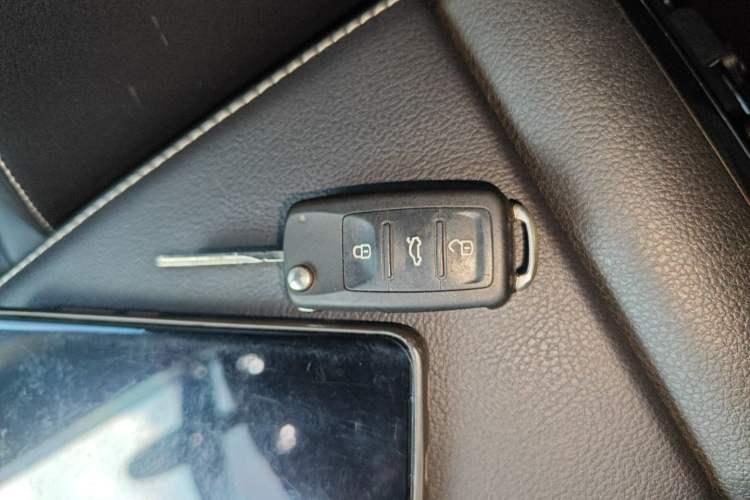 Used Volkswagen Passat 2016 330TSI DSG Prestige Edition Vehicle Key