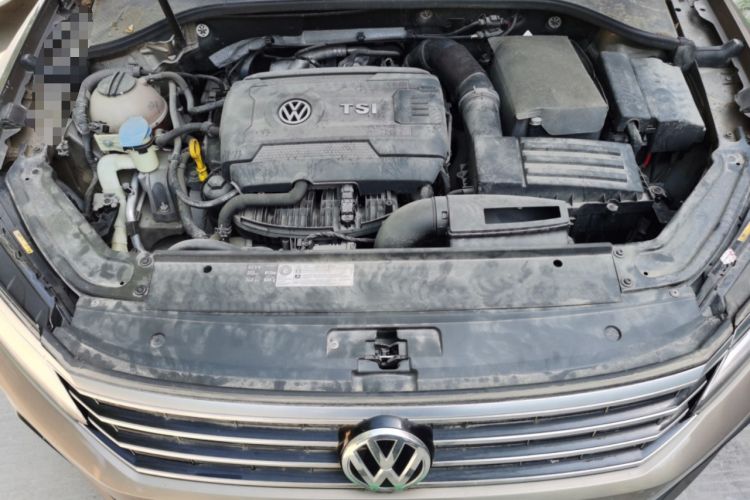 Used Volkswagen Passat 2016 330TSI DSG Luxury Edition Engine Bay