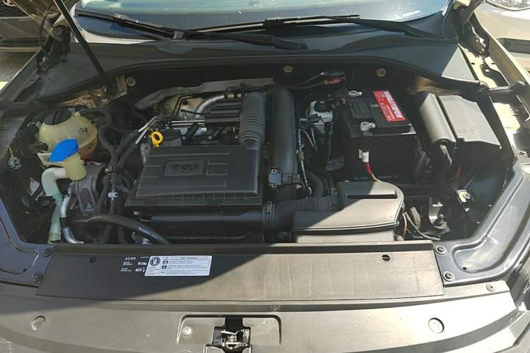 Used Volkswagen Passat 2016 280TSI DSG Prestige Edition Engine Bay