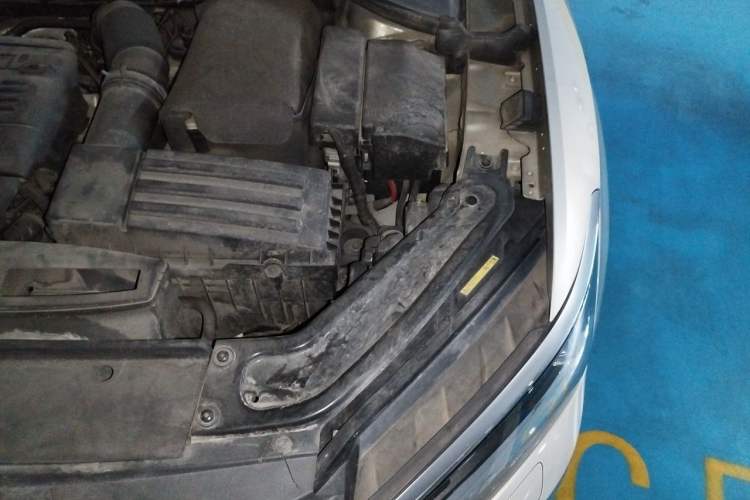 Used Volkswagen Passat 2016 330TSI DSG Prestige Edition Engine Bay Left