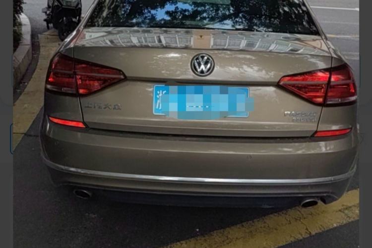 Used Volkswagen Passat 2016 330TSI DSG Luxury Edition Exterior 6