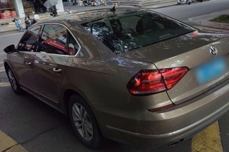 Used Volkswagen Passat 2016 330TSI DSG Luxury Edition Exterior 7