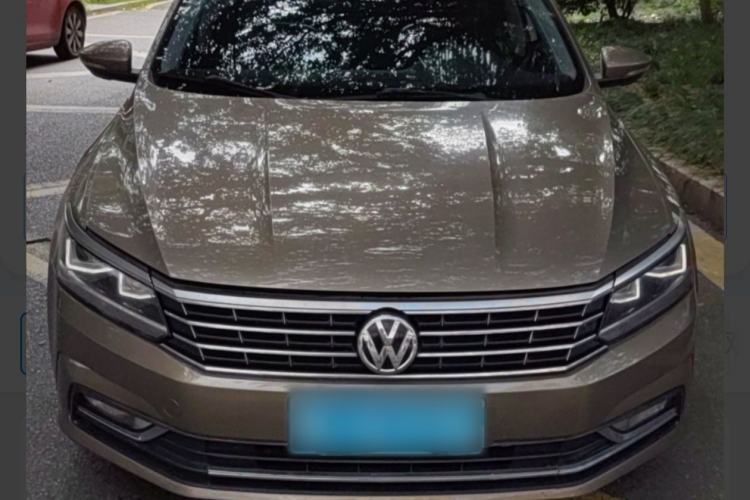 Used Volkswagen Passat 2016 330TSI DSG Luxury Edition Exterior 9