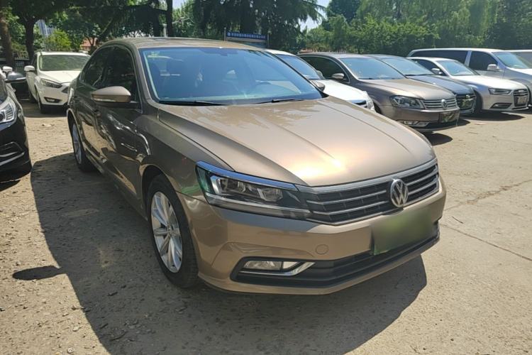 Used Volkswagen Passat 2016 280TSI DSG Prestige Edition Front Right 45 Deg