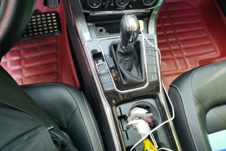 Used Volkswagen Passat 2016 330TSI DSG Luxury Edition Gear Lever