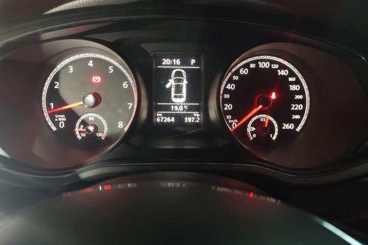 Used Volkswagen Passat 2016 330TSI DSG Luxury Edition Instrument Cluster