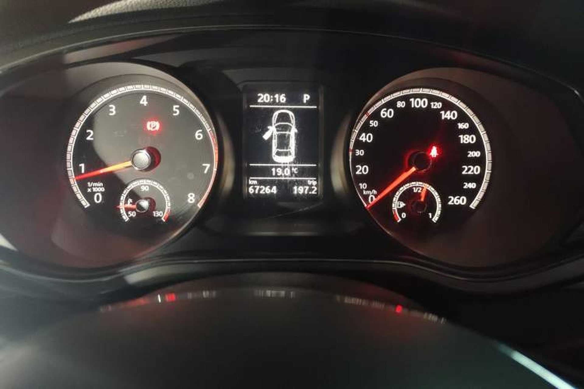 Used Volkswagen Passat 2016 330TSI DSG Luxury Edition Instrument Cluster
