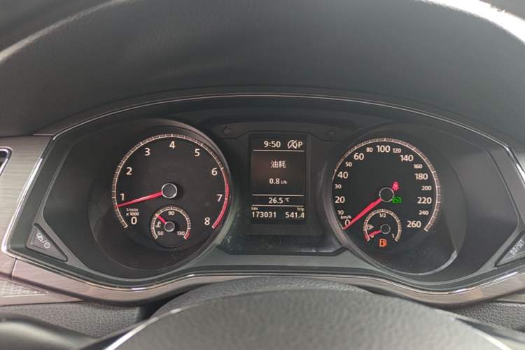 Used Volkswagen Passat 2016 330TSI DSG Luxury Edition Instrument Cluster