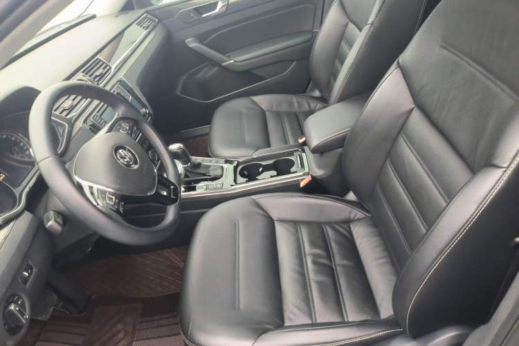 Used Volkswagen Passat 2016 330TSI DSG Prestige Edition Left Front Seat