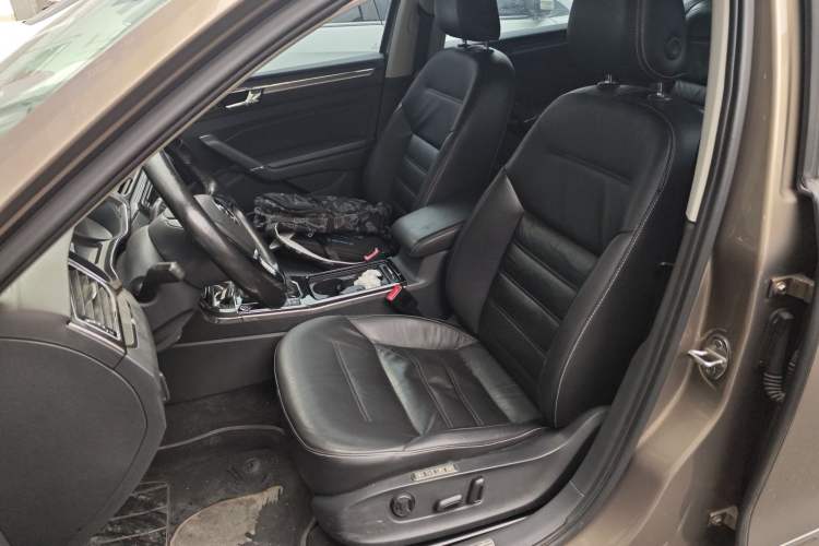 Used Volkswagen Passat 2016 330TSI DSG Prestige Edition Left Front Seat