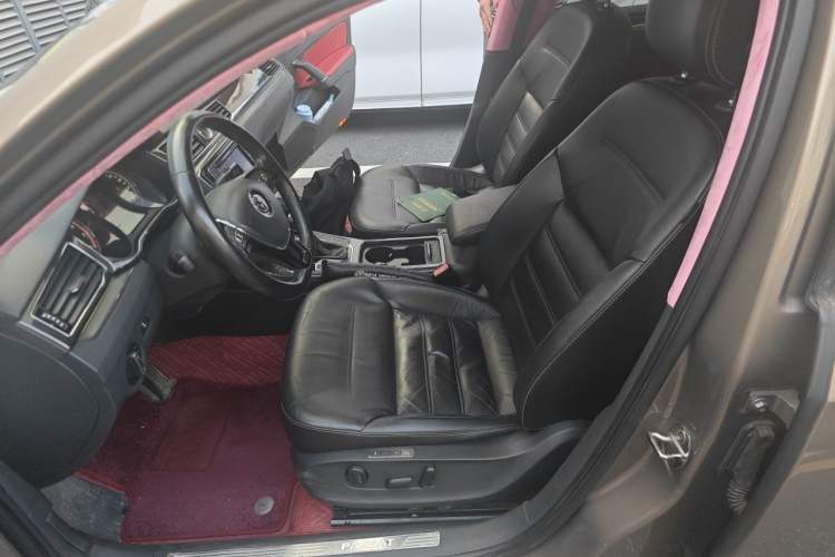 Used Volkswagen Passat 2016 330TSI DSG Prestige Edition Left Front Seat