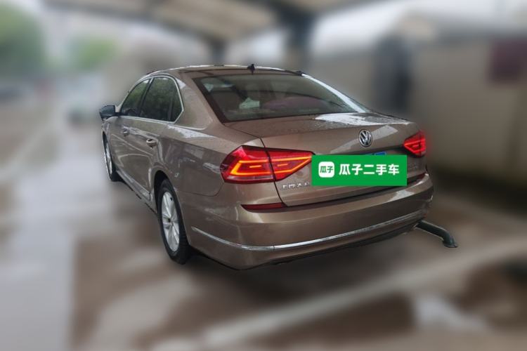 Used Volkswagen Passat 2016 330TSI DSG Luxury Edition Rear Left 45 Deg