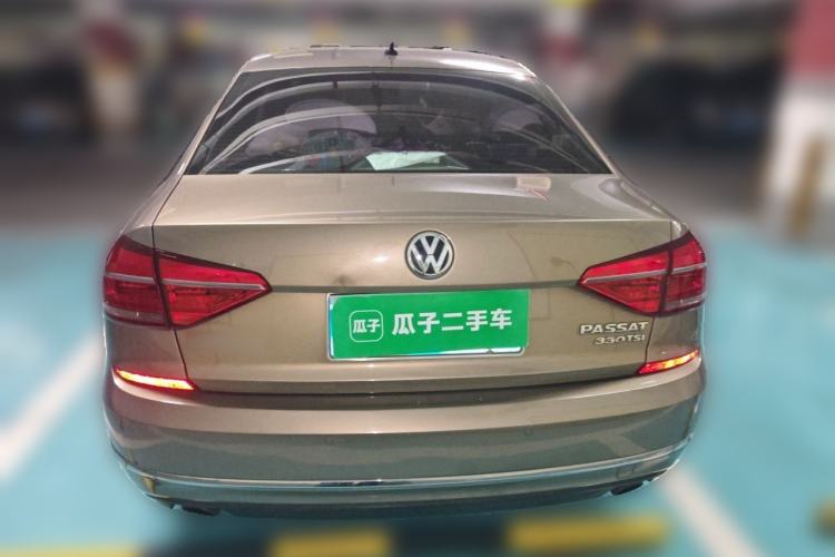 Used Volkswagen Passat 2016 330TSI DSG Luxury Edition Rear