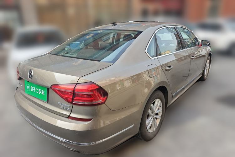 Used Volkswagen Passat 2016 330TSI DSG Luxury Edition Rear Right 45 Deg