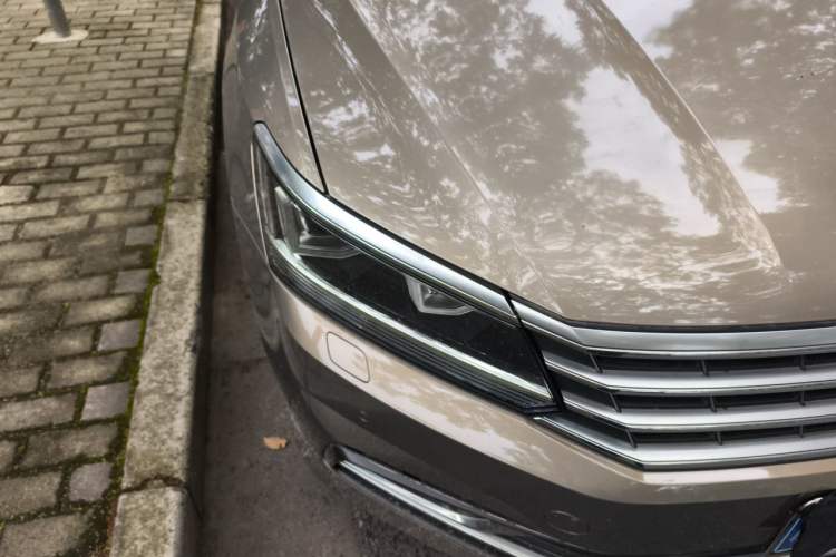 Used Volkswagen Passat 2016 330TSI DSG Prestige Edition Right Front Headlight