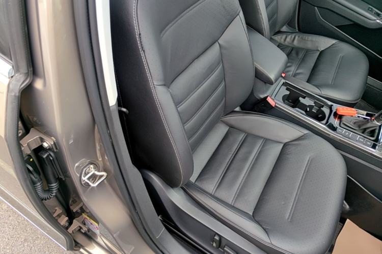 Used Volkswagen Passat 2016 330TSI DSG Prestige Edition Right Front Seat