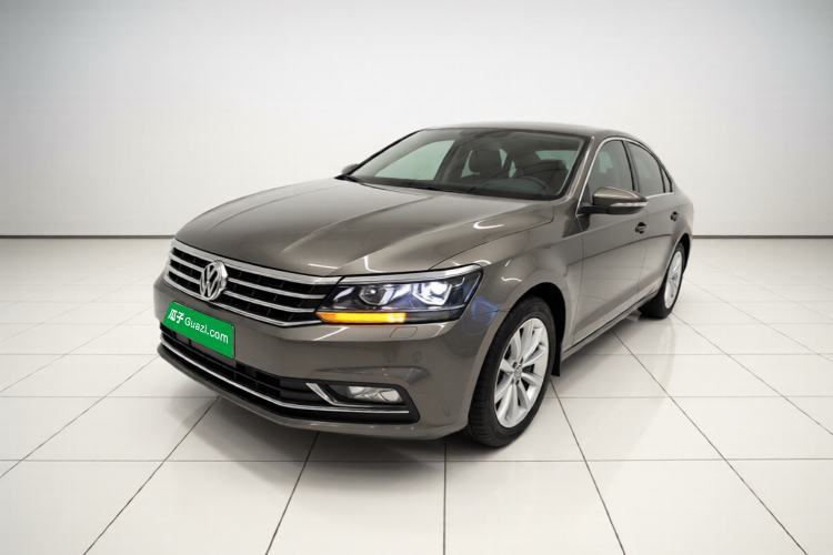 Ojetý Volkswagen Passat 2016 330TSI DSG Prestige Edition Guazi used car, China used car export, Used car for sale, Used  cars, Cheapest cars for sale