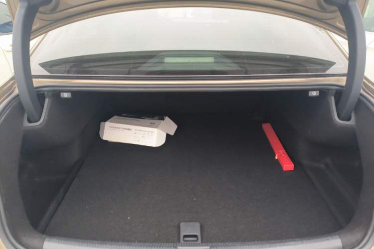Used Volkswagen Passat 2016 330TSI DSG Prestige Edition Trunk