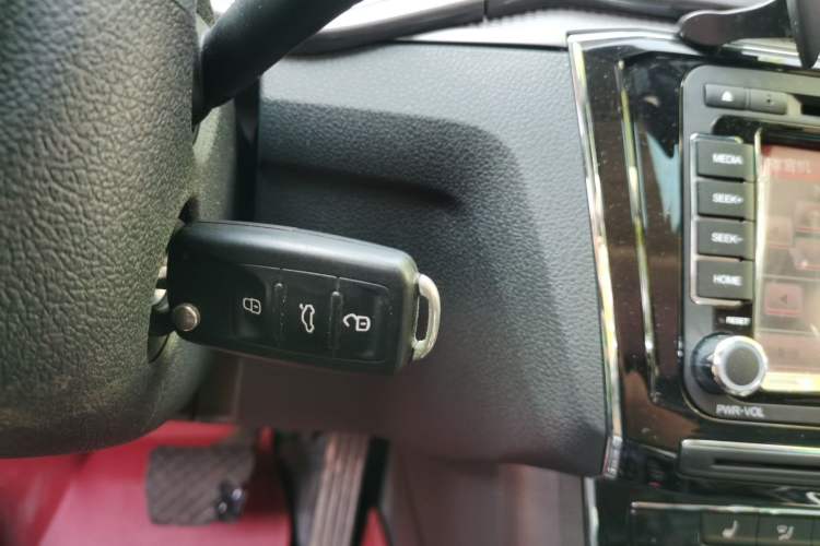 Used Volkswagen Passat 2016 330TSI DSG Luxury Edition Vehicle Key