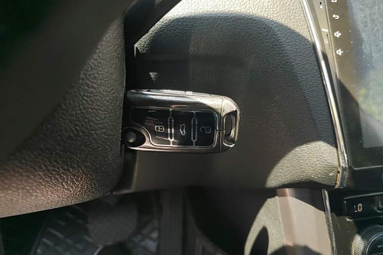 Used Volkswagen Passat 2016 280TSI DSG Prestige Edition Vehicle Key