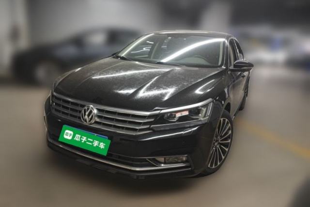 Ojetý Volkswagen Passat 2017 330TSI DSG Prestige Edition