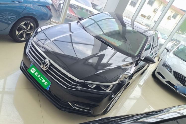 Ojetý Volkswagen Passat 2017 330TSI DSG Luxury Edition Guazi used car, China used car export, Used car for sale, Used  cars, Cheapest cars for sale