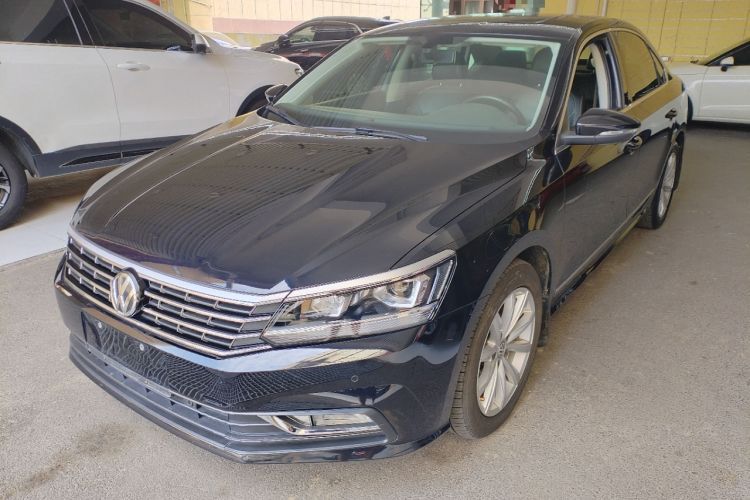 Used Volkswagen Passat 2017 330TSI DSG Luxury Edition Guazi used car, China used car export, Used car for sale, Used  cars, Cheapest cars for sale