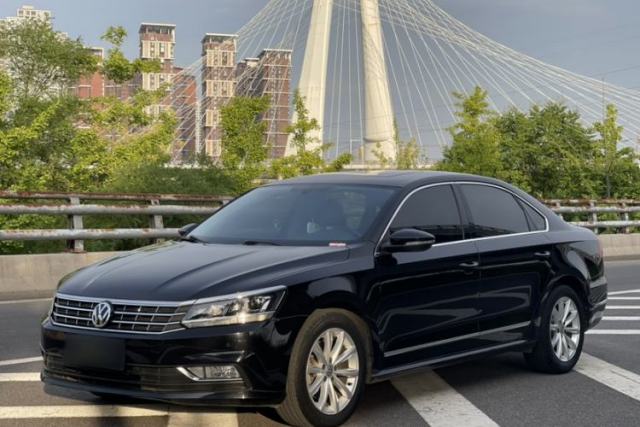 Used Volkswagen Passat 2017 330TSI DSG Luxury Edition