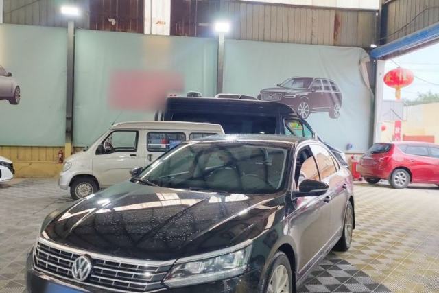 Ojetý Volkswagen Passat 2017 330TSI DSG Luxury Edition
