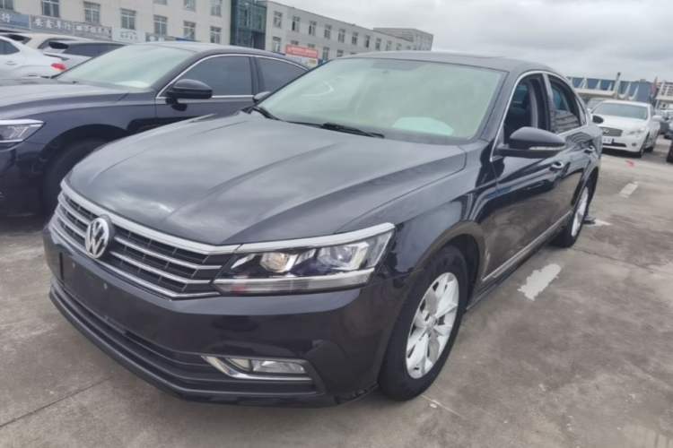 Ojetý Volkswagen Passat 2017 1.8TSI DSG Government Procurement Version (CEA Engine) Guazi used car, China used car export, Used car for sale, Used  cars, Cheapest cars for sale