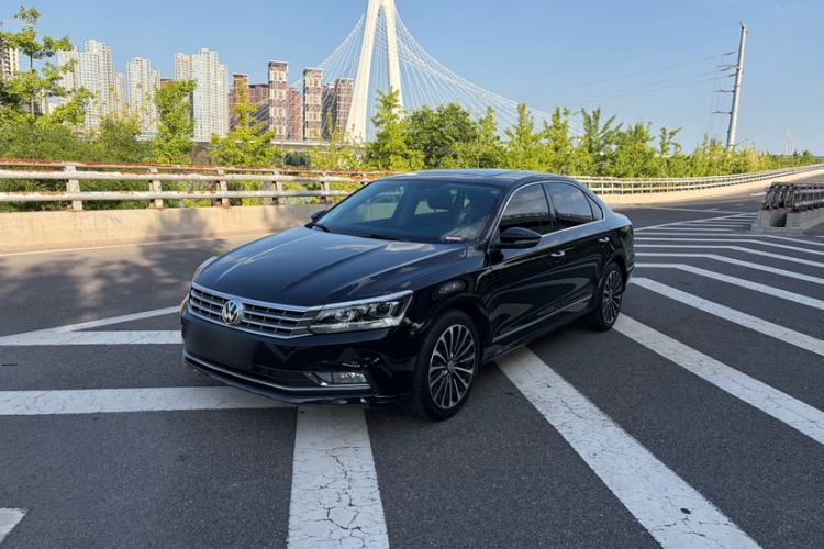 Used Volkswagen Passat 2017 330TSI DSG Prestige Edition Guazi used car, China used car export, Used car for sale, Used  cars, Cheapest cars for sale