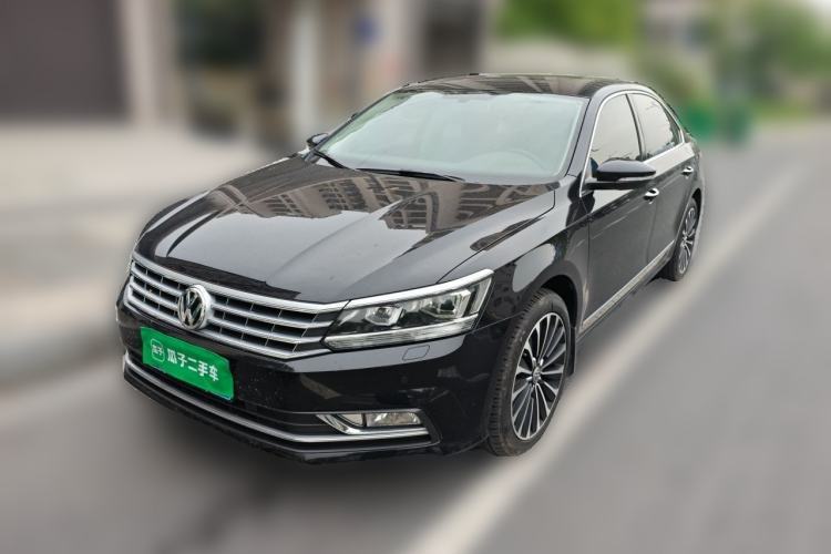 Used Volkswagen Passat 2017 330TSI DSG Prestige Edition Guazi used car, China used car export, Used car for sale, Used  cars, Cheapest cars for sale