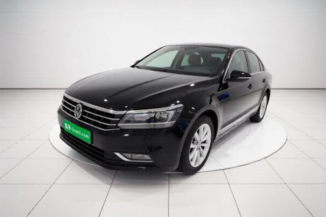 Ojetý Volkswagen Passat 2017 330TSI DSG Luxury Edition