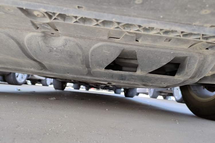 Used Volkswagen Passat  Chassis Front