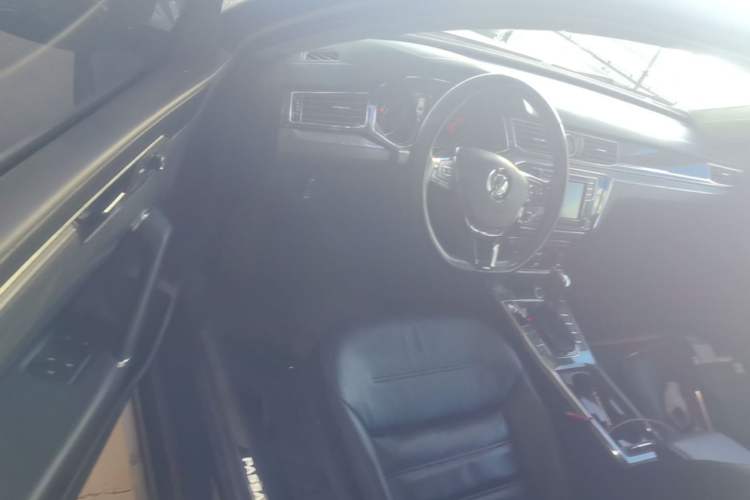 Used Volkswagen Passat 2017 330TSI DSG Prestige Edition Driver Seat