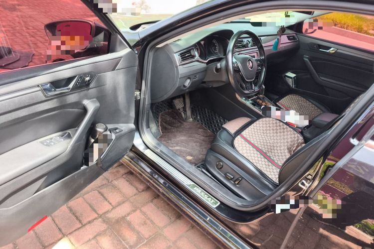 Used Volkswagen Passat 2017 280TSI DSG Luxury Edition Driver Seat