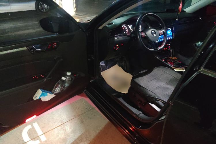 Used Volkswagen Passat 2017 330TSI DSG Prestige Edition Driver Seat