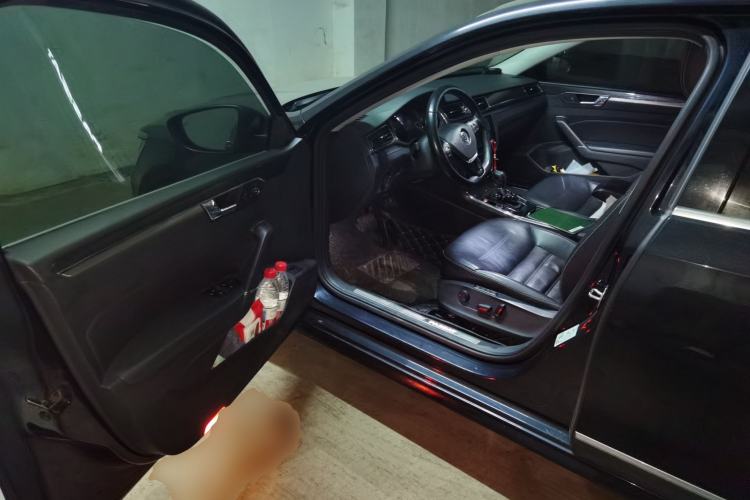Used Volkswagen Passat 2017 330TSI DSG Prestige Edition Driver Seat