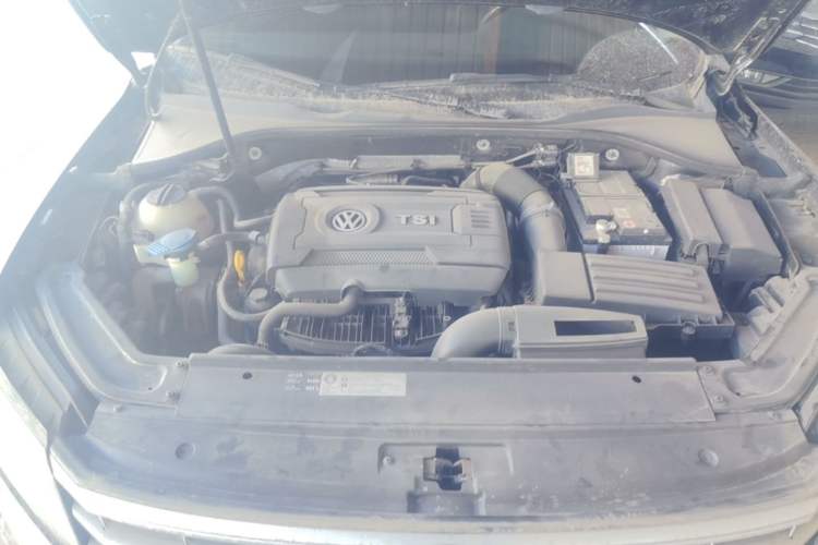 Used Volkswagen Passat 2017 330TSI DSG Prestige Edition Engine Bay