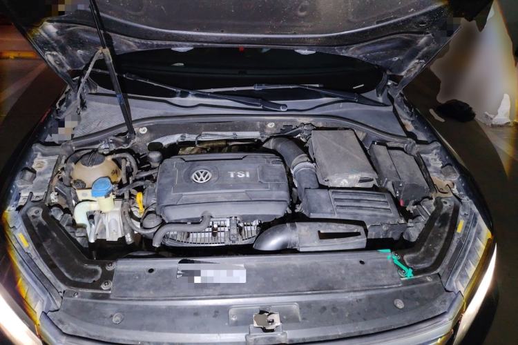 Used Volkswagen Passat 2017 330TSI DSG Prestige Edition Engine Bay